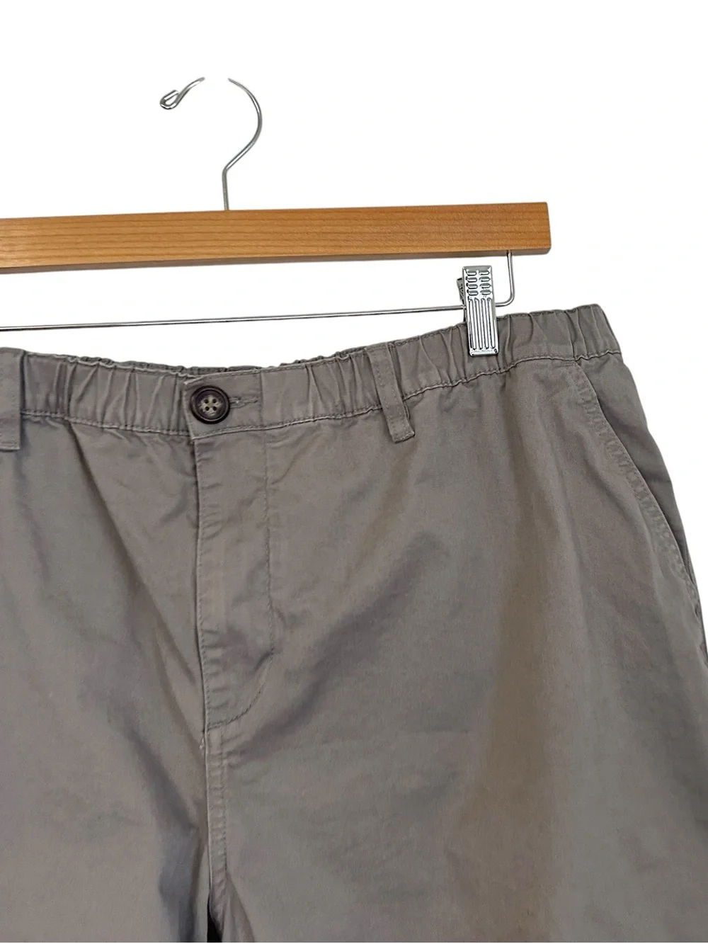 Chubbies Mens The Khakinators 5.5” Shorts Size XXL Khaki Gray Elastic Waist
